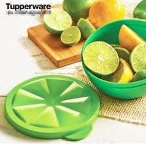 Tupperware Bright Green Citrus Prep Bowl with Squeeze Lid